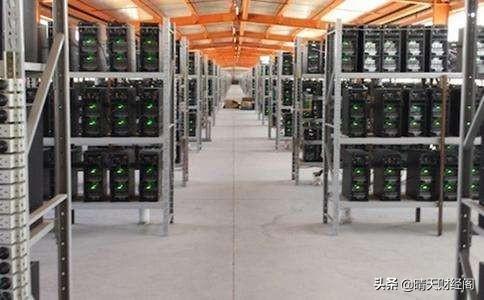 比特币跌破挖矿成本<strong></p>
<p>比特币挖矿</strong>，矿场主还会继续挖矿吗？