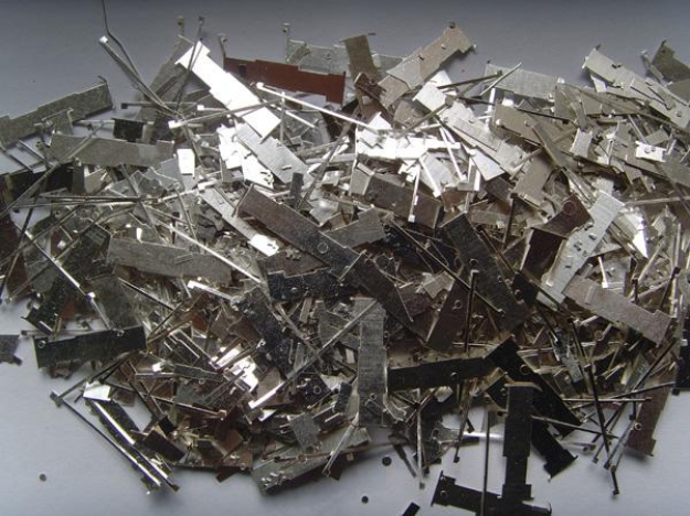 废料提炼贵金属(废贵金属回收提炼设备)