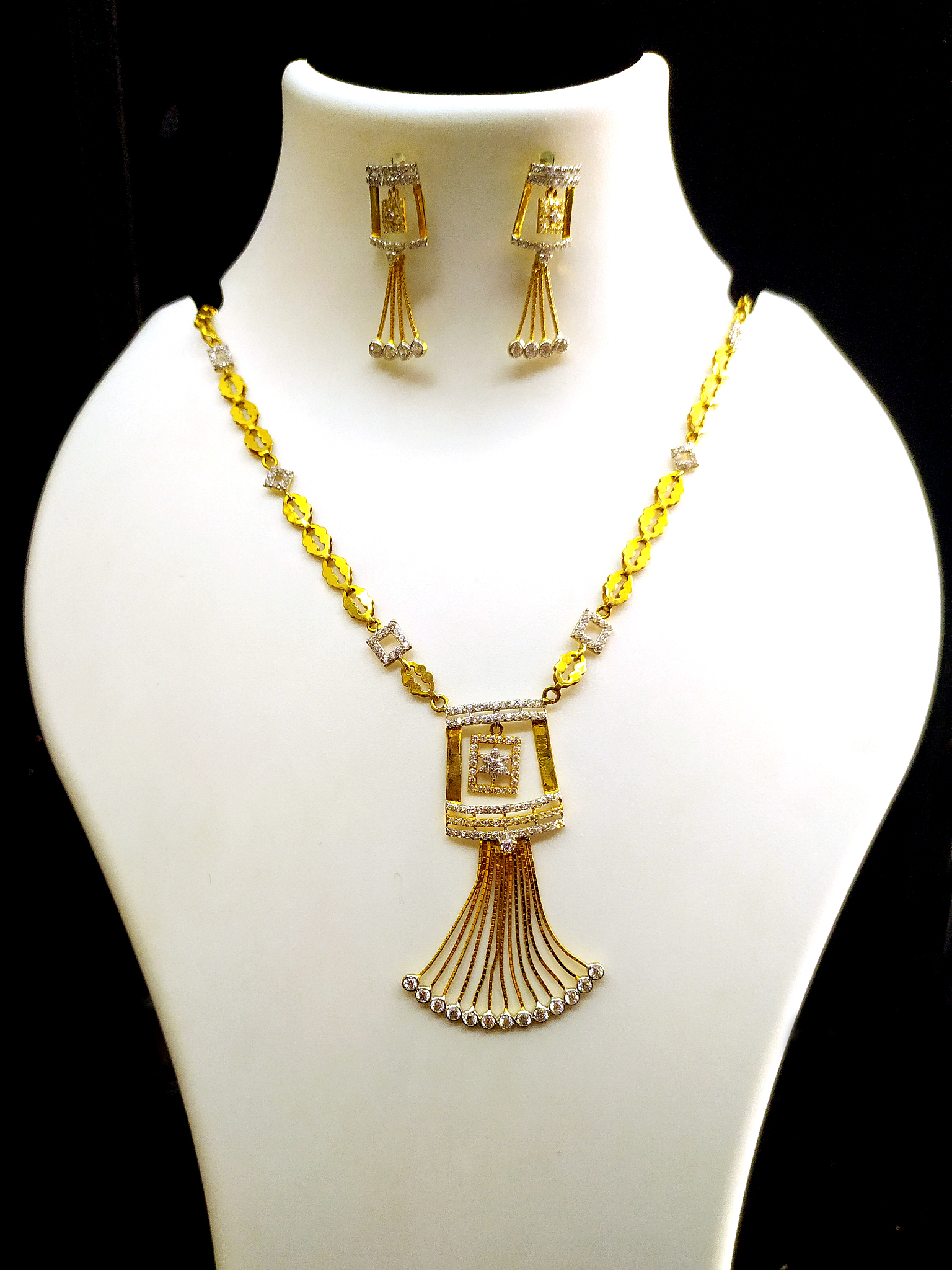 金裕贵金属(金荣黄金app) 金裕贵金属(金荣黄金app)