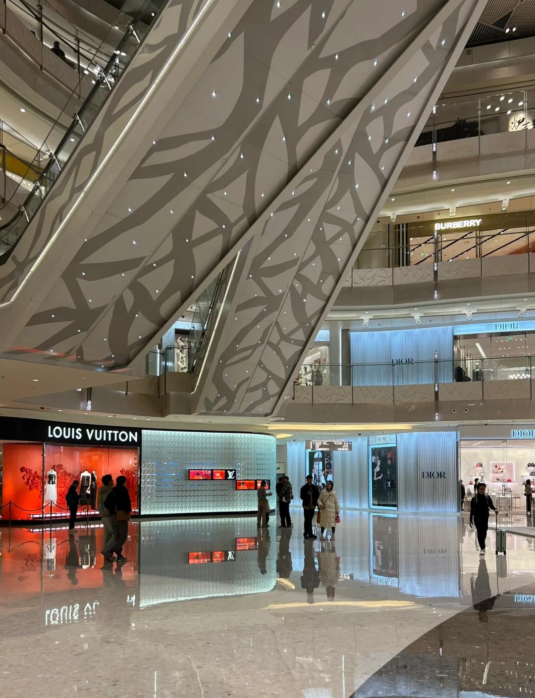 上海贵金属交易中心(上海贵金属交易中心吕帆最新)